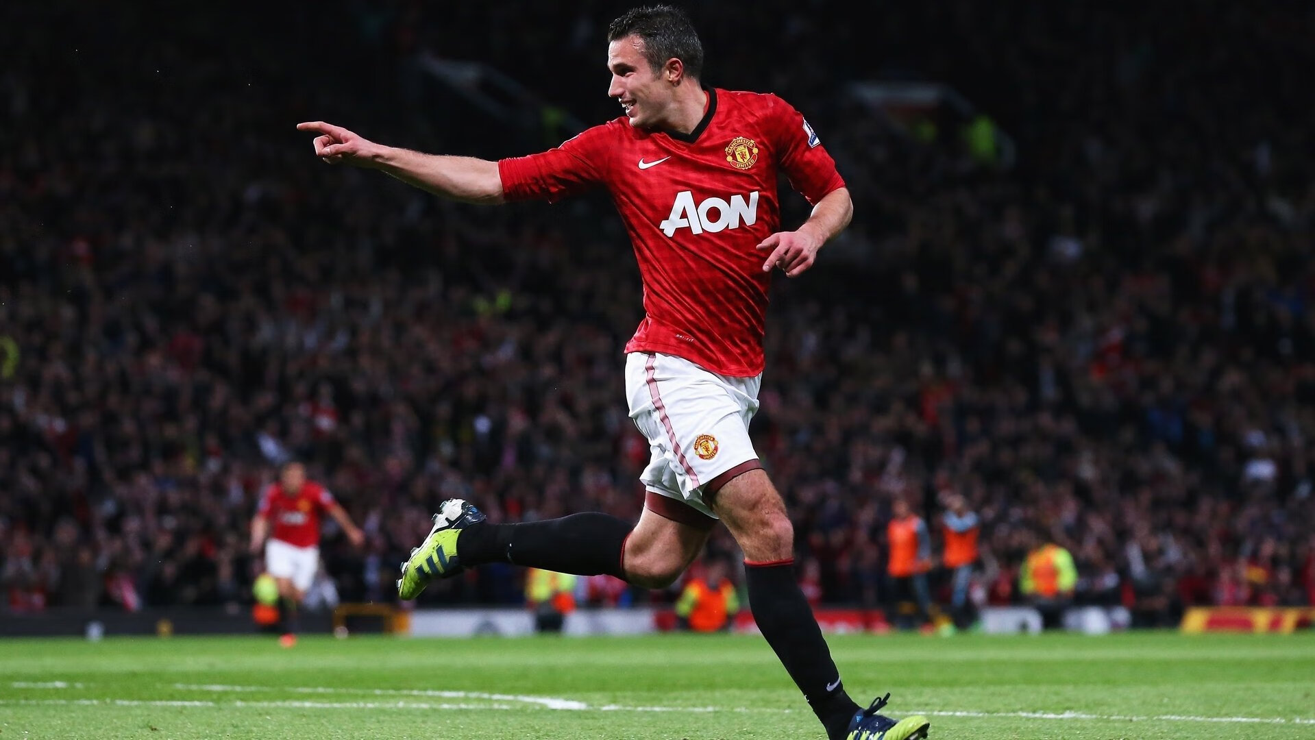 开云APP-法甲豪门豪掷千金，打造欧洲最强阵容，欧洲杯法国当家球星